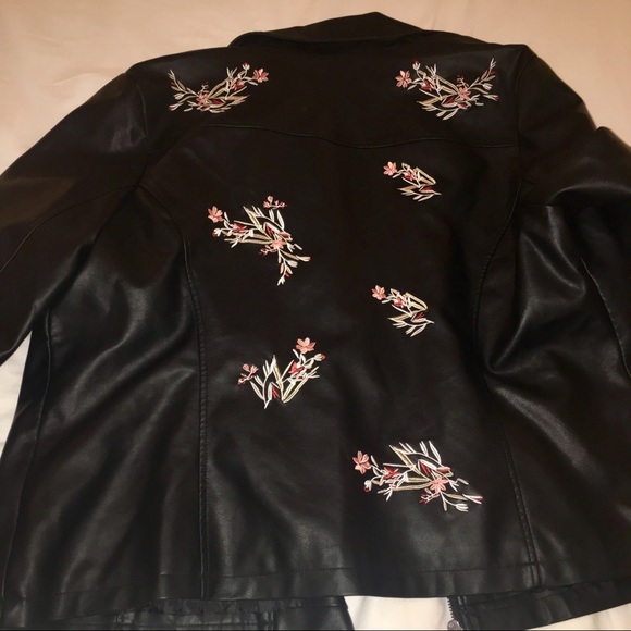 Floral Embroidered Faux Leather Jacket - Picture 4 of 8